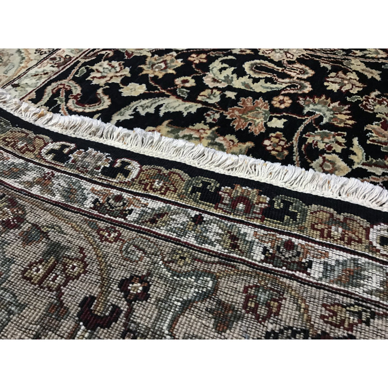 Sona Wool Oriental Area Rug