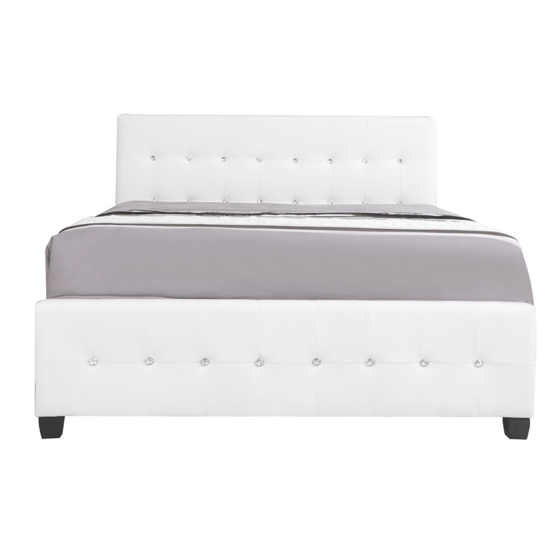 Élégant grand lit transitionnel de teinte blanche mesurant H 43 po x l 63 po x P 88 po. La technique d'assemblage rapide complète le lit de la chambre à coucher dans le cadre d'une procédure d'installation lustrée.