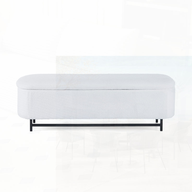 Modern Flip-Top Storage Ottoman with Robust Frame, Comfortable Cushioning, and Versatile Functionality for Any Room