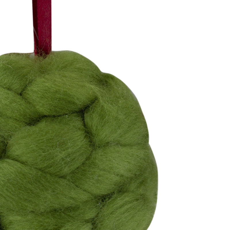 Ornement de Noël suspendu à une boule de laine, H 4,25 cm x l 4,25 cm x P 4,25 cm, Vert