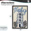 Cadre flottant bleu et beige en Italie, design par Annabelle Hall-477388992-477388999
