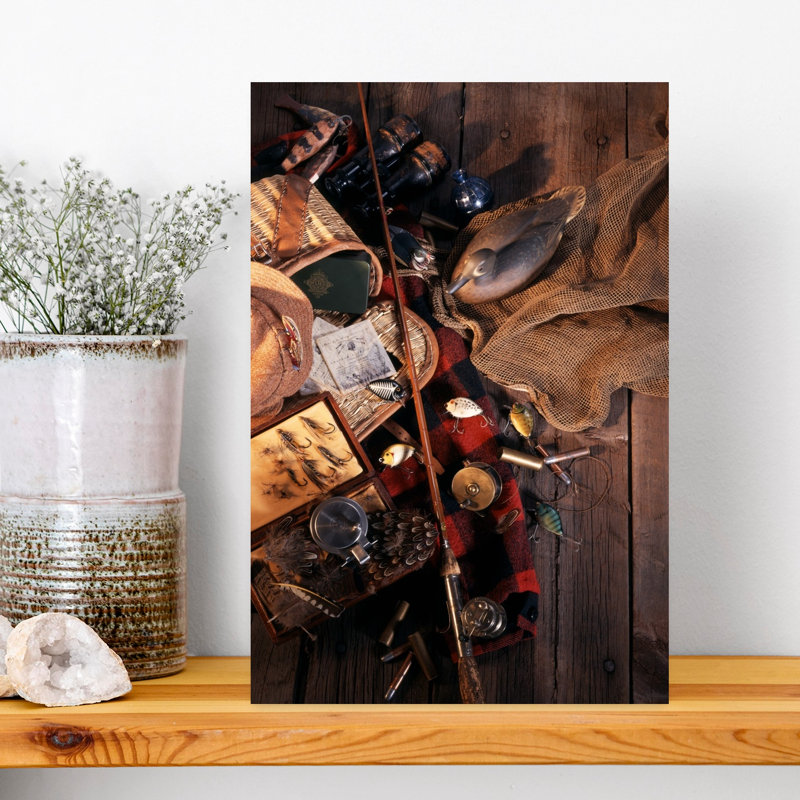 Old Fashioned Fishing Gear Classic Retro Vintage Duck Fish Fly Wall Art, H 18 po x l 12 po