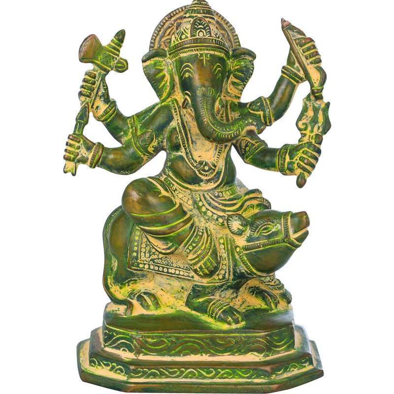 Figurine lord Ganesha assis sur un rat