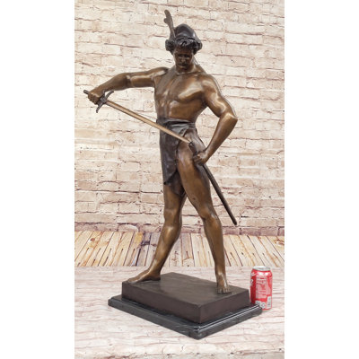 Figurines et sculptures