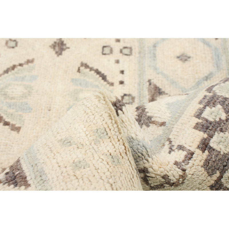 Tapis unique en laine noué à la main style nouvel âge de 18 pi et 4 pi x 5 pi 10 po pako ivoire