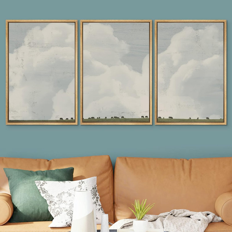 «Clouds Country Farm Cows», impression sur toile encadrée 3 pièces, H 36 po x l 72 po x P 1,5 po, Naturel