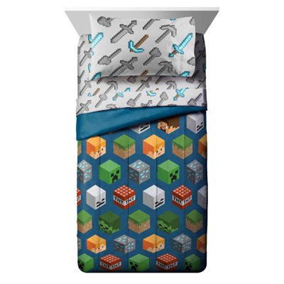 Level Up Minecraft Isometric Characters Bed Set w/ Sham