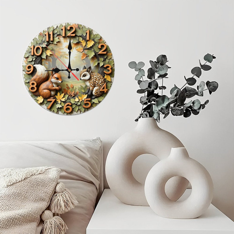 horloge écureuil forêt d'automne