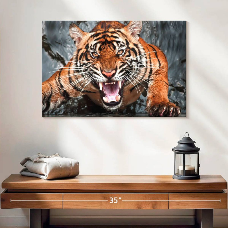 Famous Tiger Fury, 16" H x 24" W