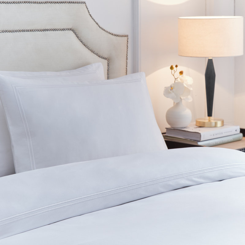 Elara Cotton Duvet Cover Set Set, Double Duvet Cover + 2 Standard Pillowcases, White