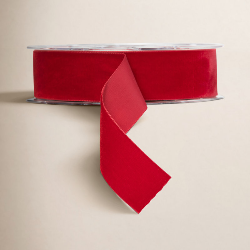 Ruban de velours suisse, Rouge, H 396 po x l 1,5 po x P 0,1 po