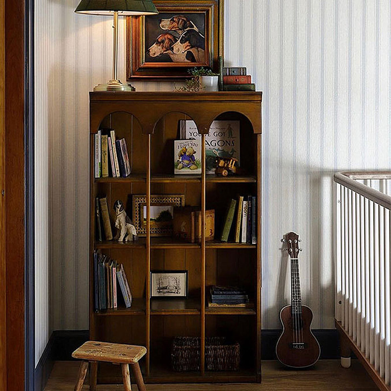 Retro and Simple Floor-standing Bookcase