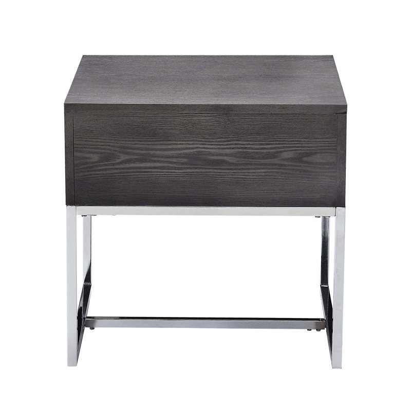 Table d'appoint moderne en chêne gris, alliant structure et rangement, pour un style résolument moderne.