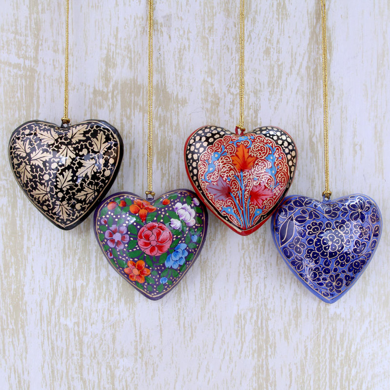 Ensemble d’ornements en forme de fêtes 4 pièces riyas floral dame