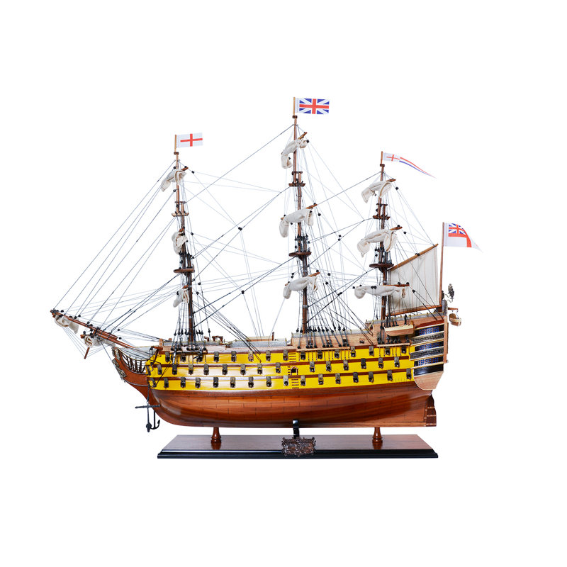 Ultimate HMS Victory Combo: un bateau miniature et un chapeau classique