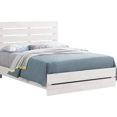 Rustic Queen Bed In Coastal White - Quality Wood For Bedroom Panel With Finish Slatted Headboard A Welcoming