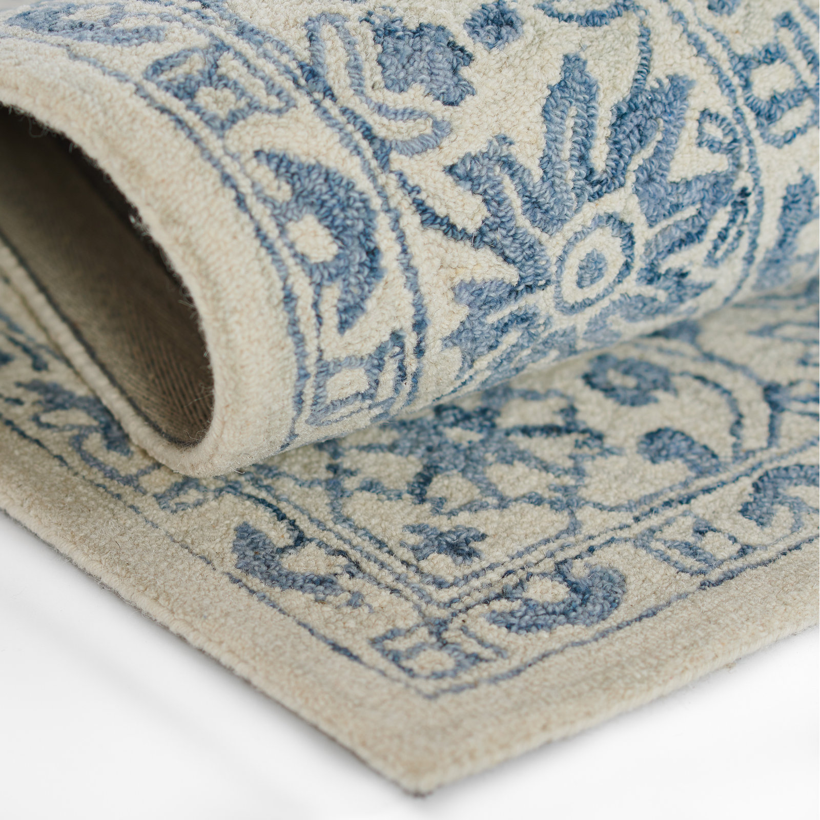 Bayford Ivory Hand-Tufted Wool Rug, Rectangle 3'6" x 5'6"