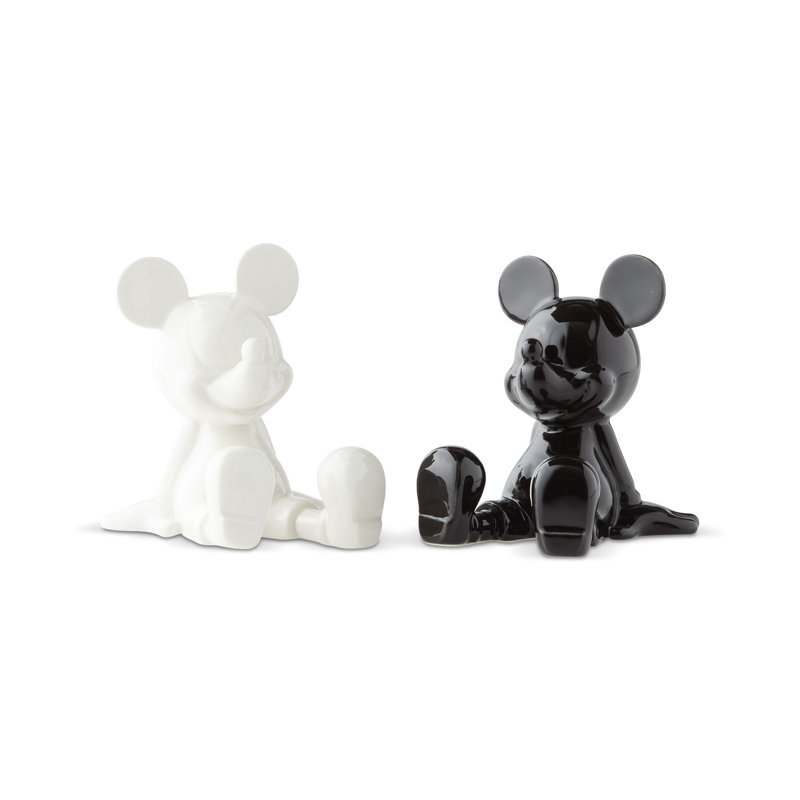 Disney Salt And Pepper Shaker Set