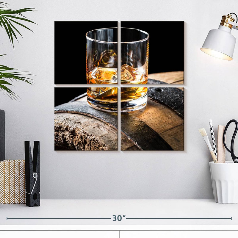 Yarlin Brandy, boisson du baril, H 18 po x l 18 po