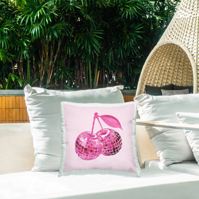 Coussin d'extérieur Pink Glam Disco Cherries, par Sarah Adams