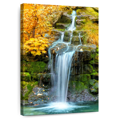 Cascade d'automne jaune Kerrick