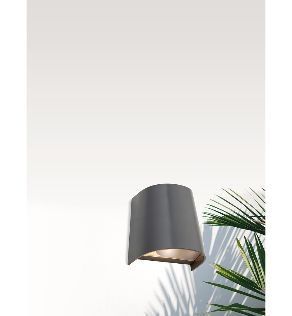 11cm H Outdoor Flush Mount