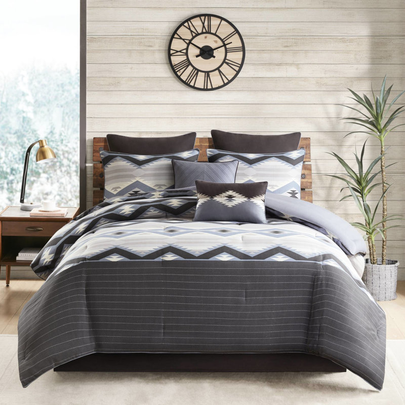 Couette double de 20 cm, de couleur bleue, garnissage épais, envers en microfibre douce et style rustique contemporain