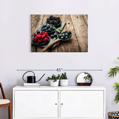 Yarlin Berry Platter