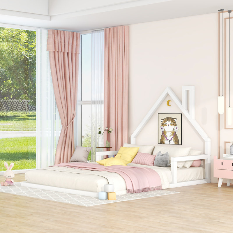  Lit double sur pied en bois avec tête de lit en forme de maison et profil bas, blanc, Blanc, Double