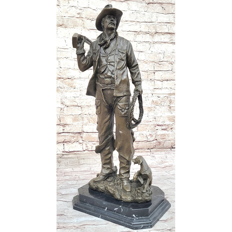 Figurines et sculptures