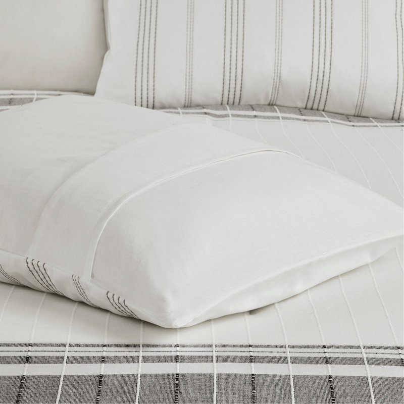 6 Piece Cotton Jacquard Oversized Comforter Set White/Grey Cal King, Cal King Comforter + 5 Additional Pieces