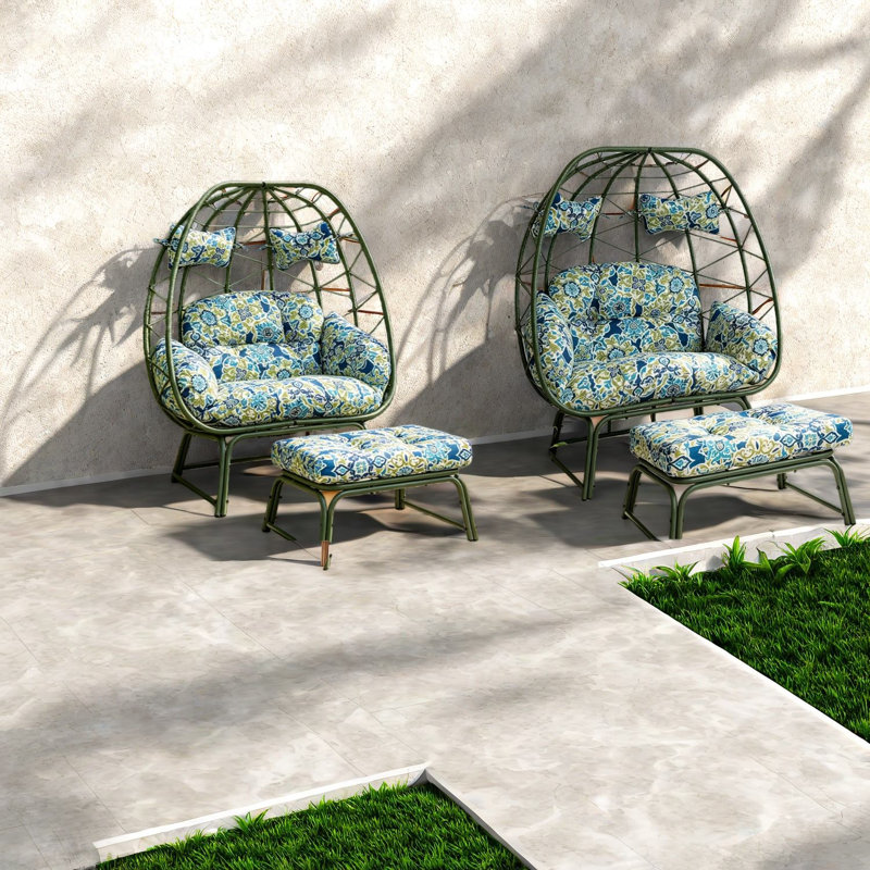Chaises longues spacieuses de patio, chaise en rotin moderne en acier pour la maison