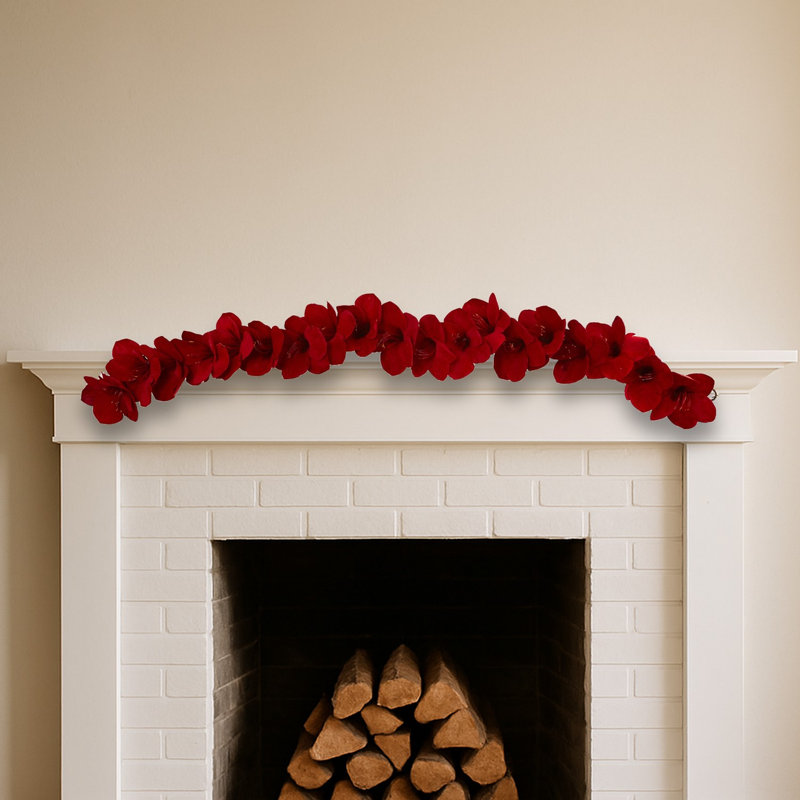Amaryllis Garland