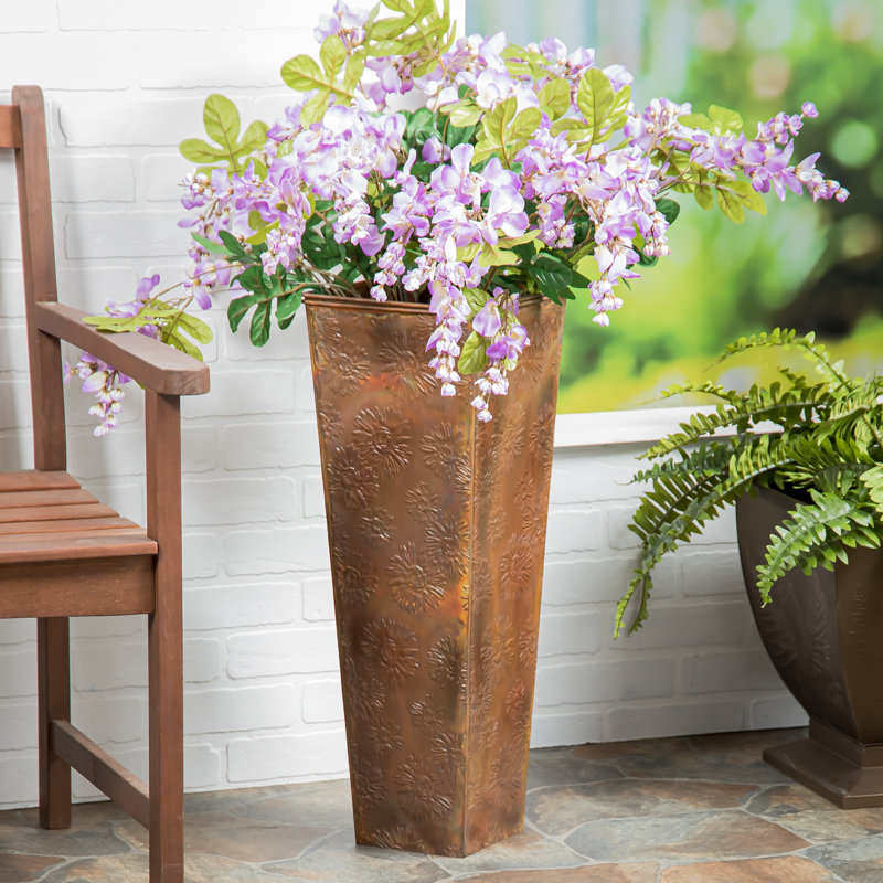 Eidan Metal Pot Planter
