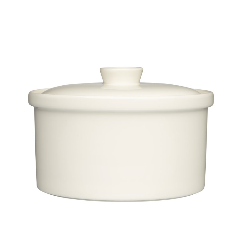 Teema Pot with Lid, 9.41" W, White