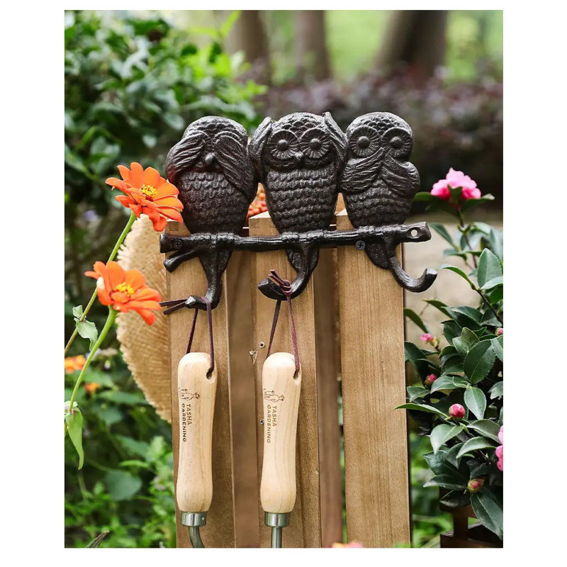 Crochet en fonte - Hibou triple