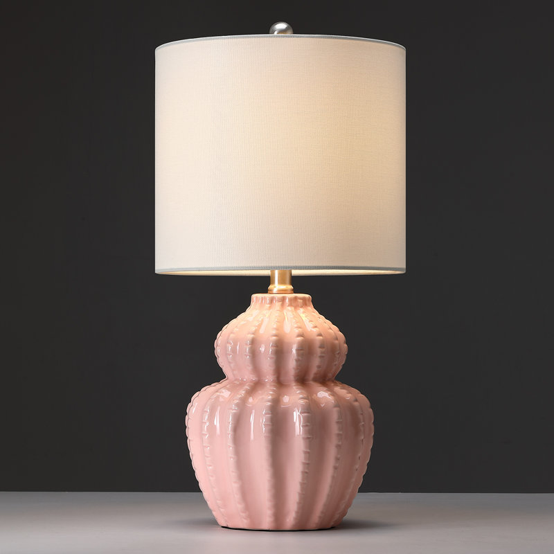 Lampe de table en céramique striée 18,5 po avec abat-jour tambour, Pink