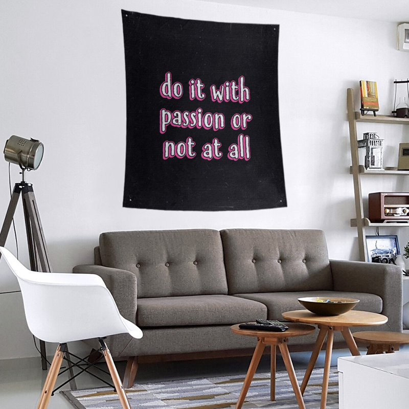 Tapisserie tableau noir en polyester citation passion, H 80 po x l 68 po, Rose