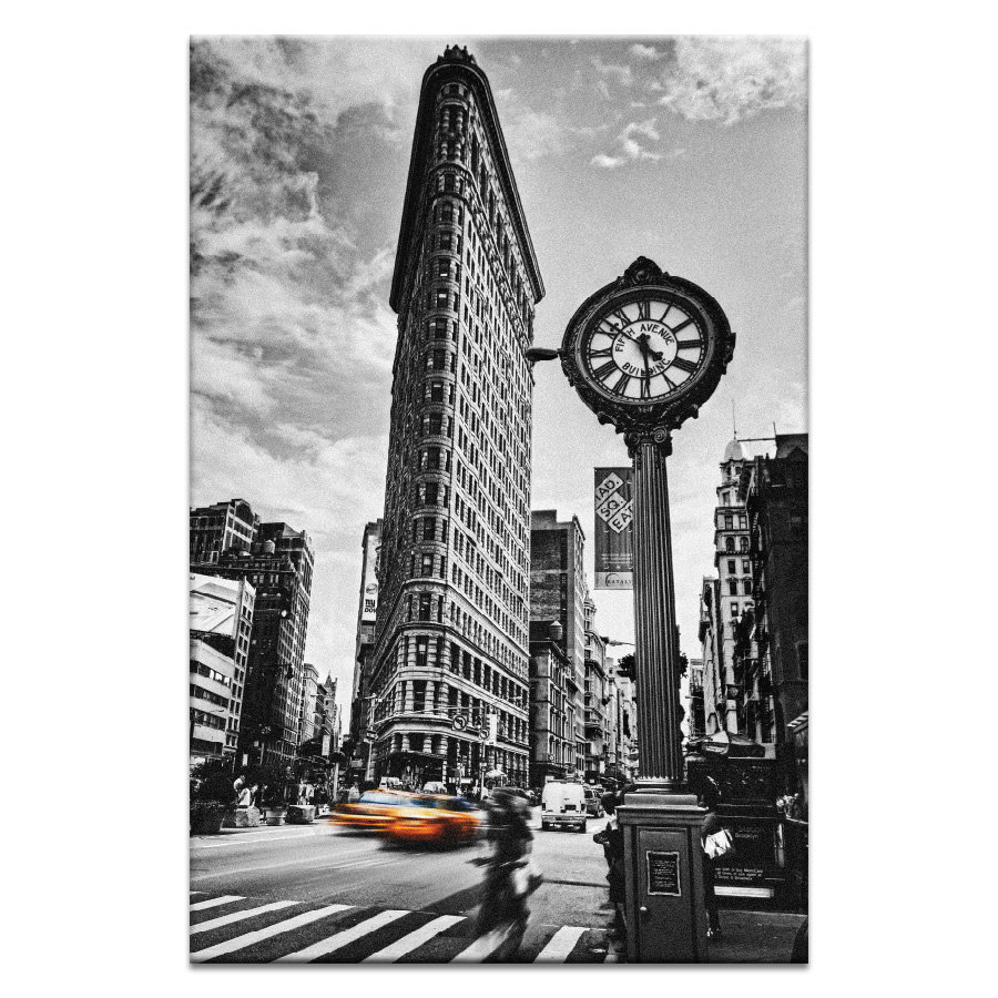 'Flatiron Rush' by Andrew Paranavitana Photographic Print on Wrapped Canvas