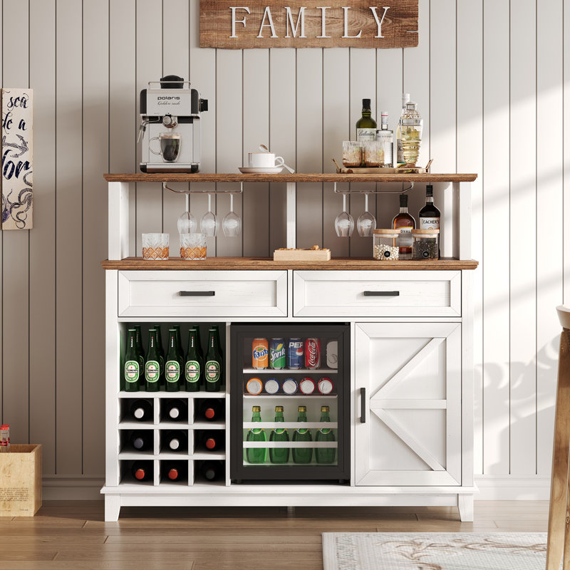 Armoire-bar de style campagnard avec réfrigérateur de 15 po, porte-verres et porte-verre Afsaar