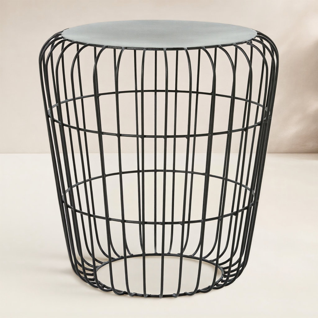 Osby 17'' Metal Outdoor Side Table, Black