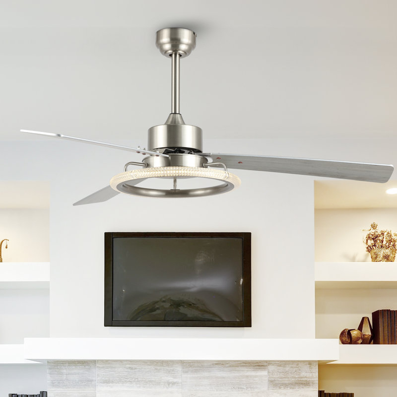 Ventilateur de plafond 52 po à 3 pales en cristal DEL avec télécommande et ensemble d'éclairage inclus Kolarik, Argent