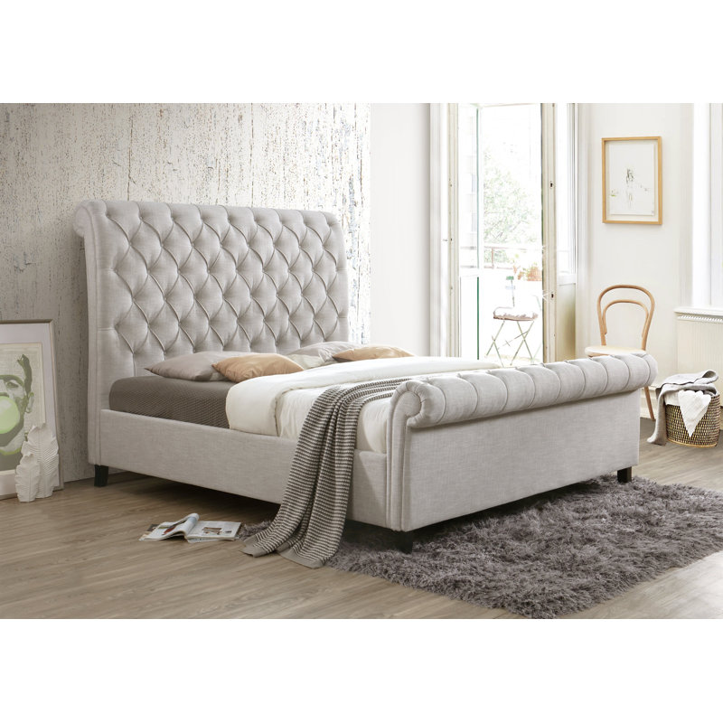 Très grand lit plateforme tapissier Kate, Gris clair