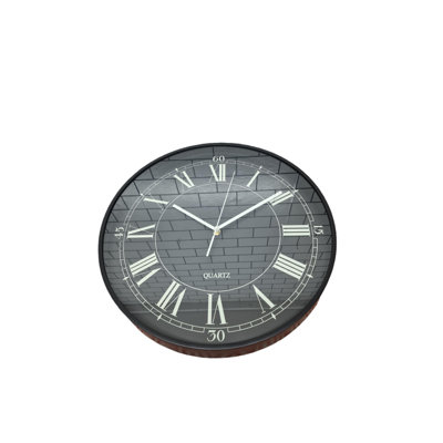 Geko Wall Clock