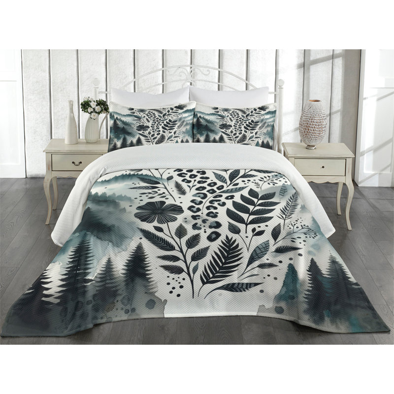 Polyester Floral Coverlet, Queen Coverlet + 2 Standard Shams