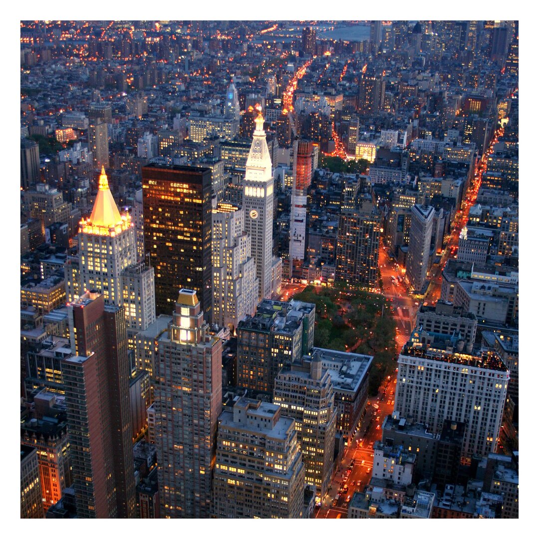 Matte Tapete Manhattan Lights 1,92 m x 192 cm