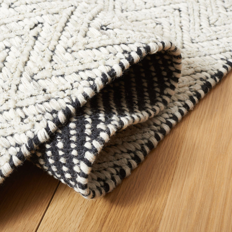 Martha Stewart 9604 Hand Loomed Wool/Cotton Chevron Rug in Gray/Ivory, Rectangle 5' x 8'
