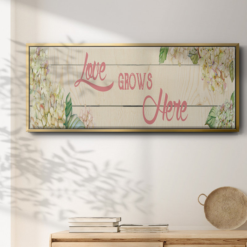 «Love Grows Here», toile encadrée, H 20 po x l 50 po