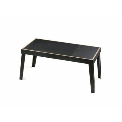 Pirwi Writing Desk