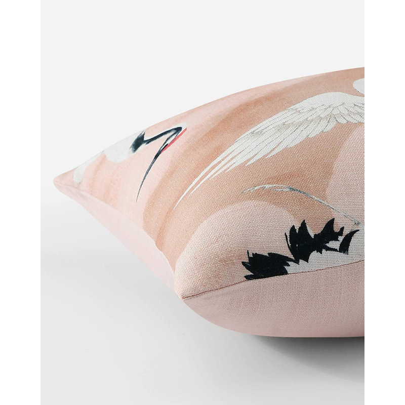 Petit coussin lombaire Crane In The Clouds, Sable rose